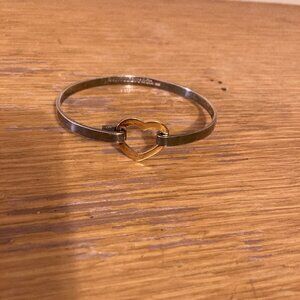 TIFFANY & CO. 2003  Sterling Silver Heart Hook Bangle Bracelet